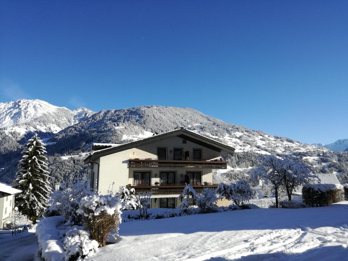 Haus Mansaura Appartement Vandans Buitenkant foto